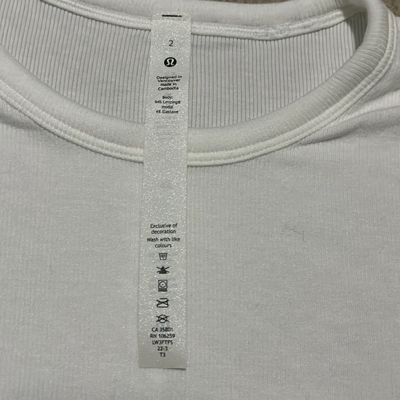 Lululemon Shirt - Picture 4 of 12